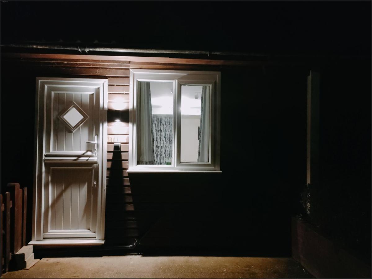 Woodies Peasmarsh Dış mekan fotoğraf